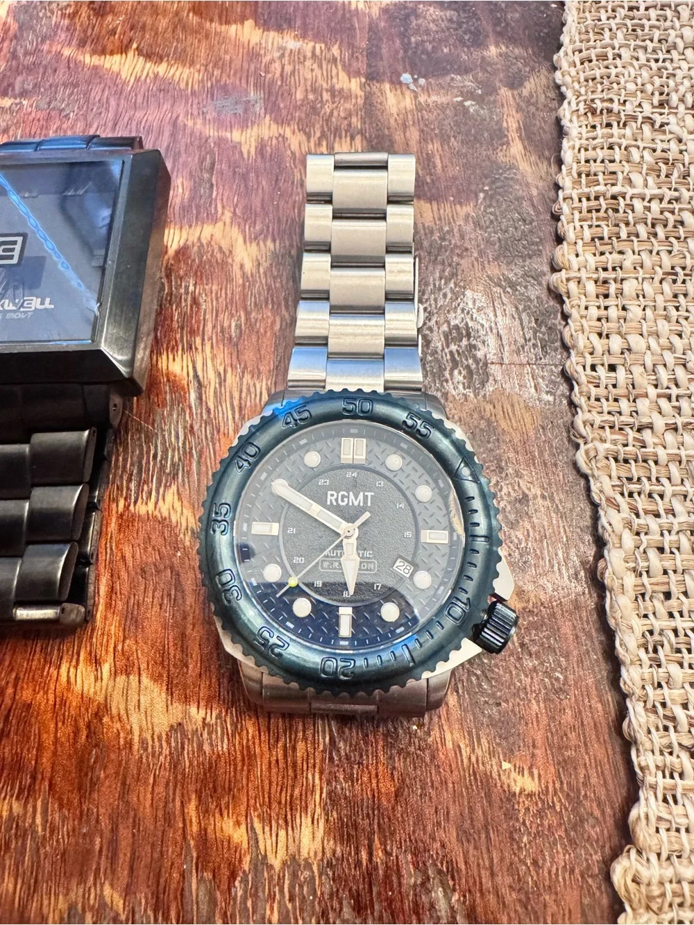 RGMT Men's Dive-Style Stainless Steel Watch in Black